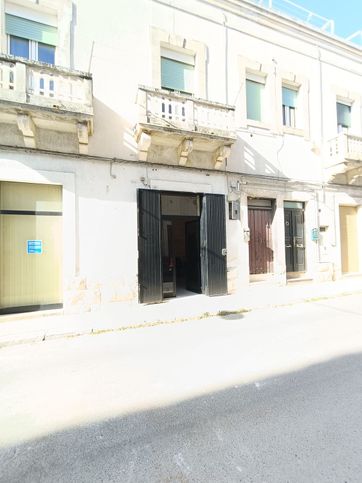 Ufficio in commerciale in Via Francesco Barnaba 17