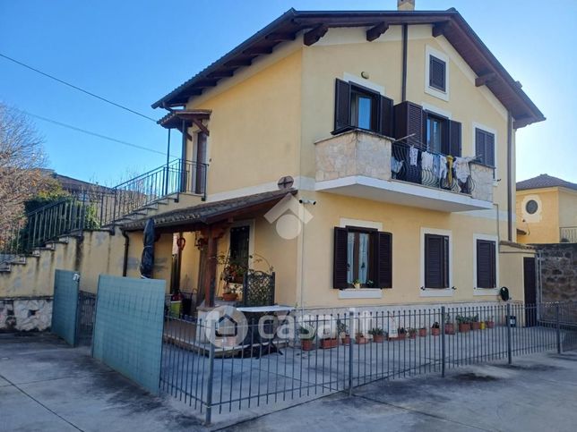 Appartamento in residenziale in Via Giuseppe della Rovere