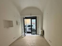Box/posto auto in residenziale in Via Nazionale 79
