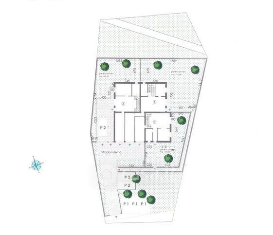 Casa bi/trifamiliare in residenziale in 