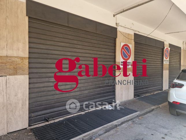 Capannone in commerciale in Via Perugia