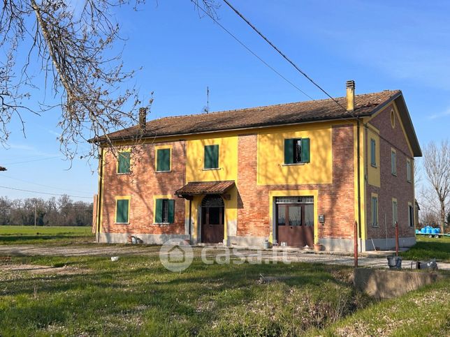 Casa indipendente in residenziale in Via Bagnaresa