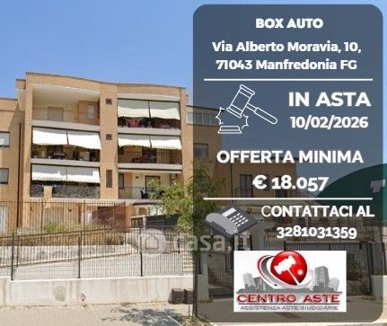 Box/posto auto in residenziale in Via Alberto Moravia
