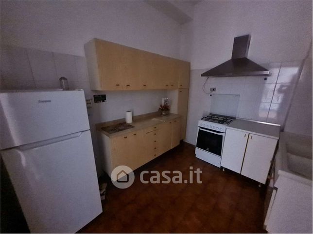 Appartamento in residenziale in Via F. Petrarca 29