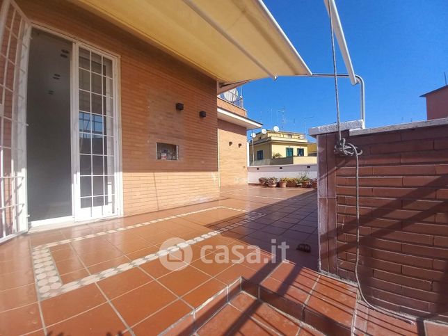 Appartamento in residenziale in Circonvallazione Gianicolense 302