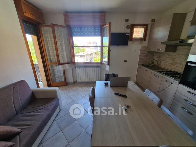 Appartamento in residenziale in Via Paradisa 56124