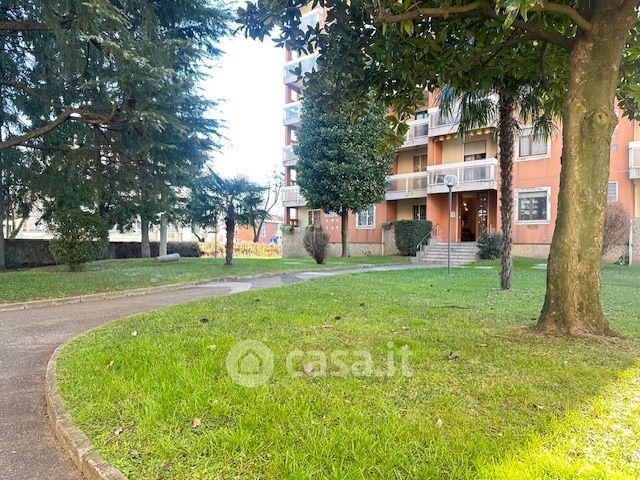 Appartamento in residenziale in Via Giambattista Pergolesi 2