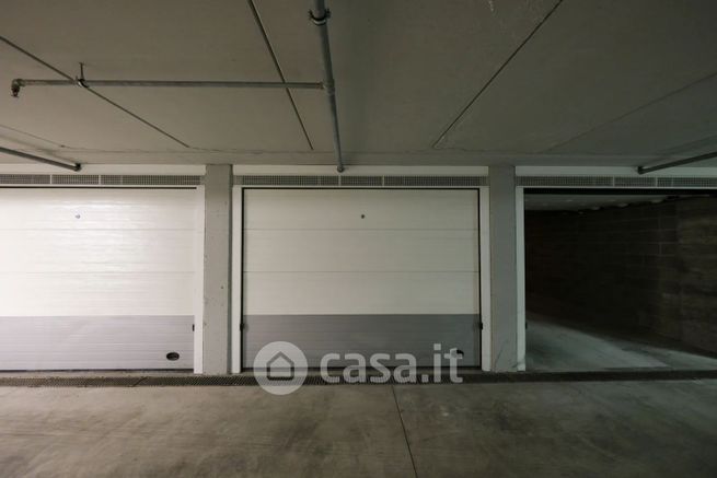 Box/posto auto in residenziale in Via Gaffurio 36