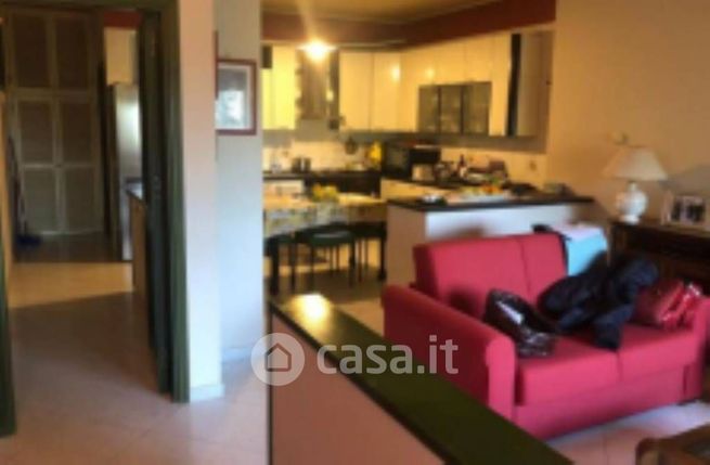 Appartamento in residenziale in Via San Vincenzo Ferrari