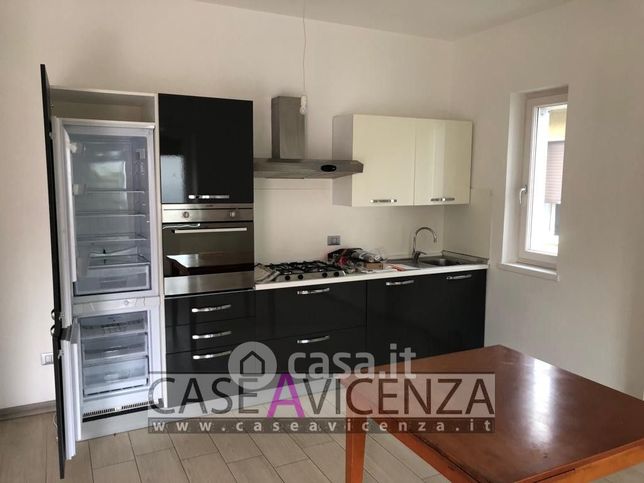 Casa bi/trifamiliare in residenziale in Via Bedinella