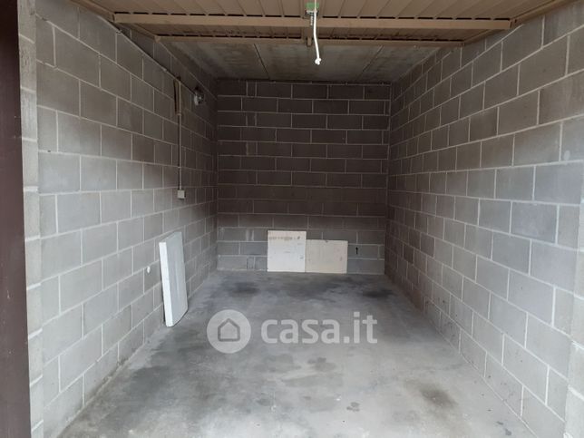Box/posto auto in residenziale in 