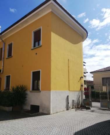 Appartamento in residenziale in Via Giosué Carducci 19