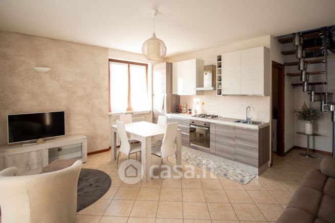 Appartamento in residenziale in Via Papa Paolo VI 5