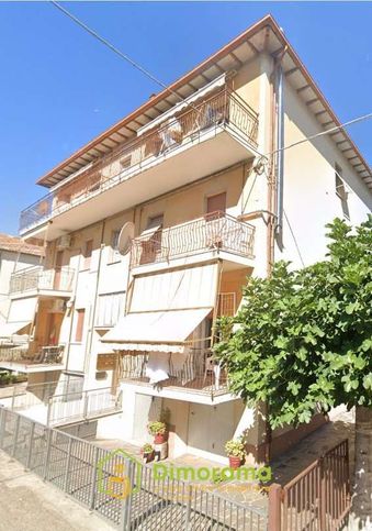Appartamento in residenziale in Via Raffaele Frontali 26
