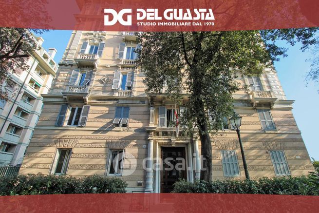 Appartamento in residenziale in Via Corsica 16