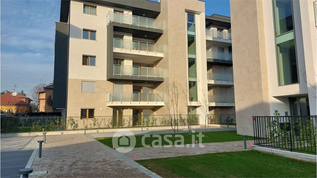 Appartamento in residenziale in Via Sormani 40