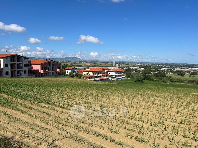 Terreno edificabile in residenziale in 