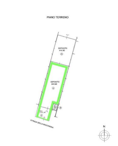 Capannone in commerciale in 