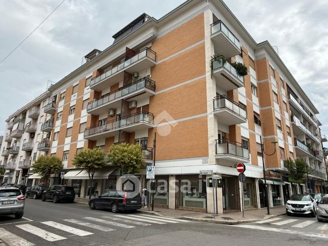 Appartamento in residenziale in Via dei Lauri 24