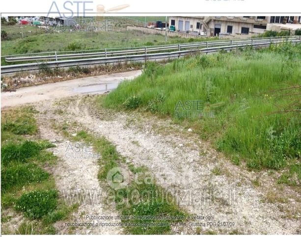 Terreno agricolo in commerciale in Contrada Gulfi