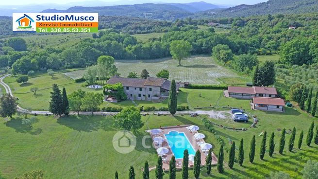 Villa in residenziale in Strada Case alte