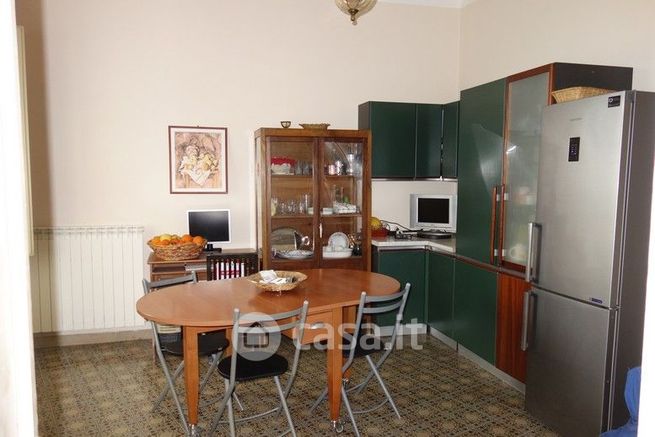 Appartamento in residenziale in Via Nicola Parisio