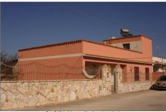 Villa in residenziale in Via delle Segherie 39