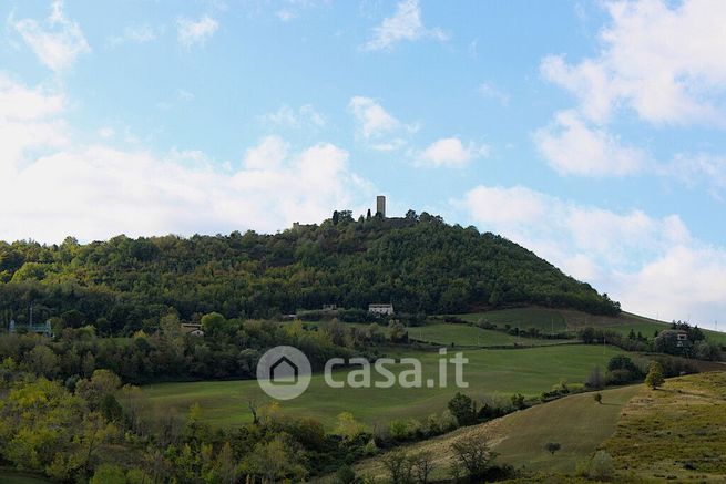 Terreno agricolo in commerciale in