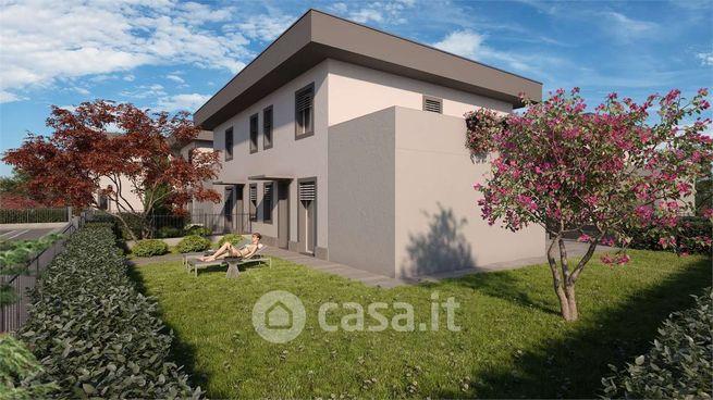 Villetta a schiera in residenziale in Via Lombardini