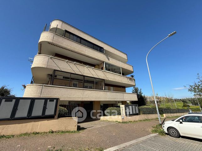Appartamento in residenziale in Via Leonardo de Mitri 33
