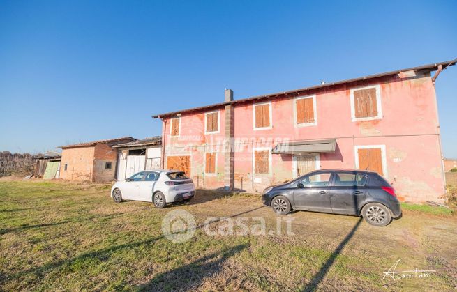 Rustico/casale in residenziale in Via Sabbioni