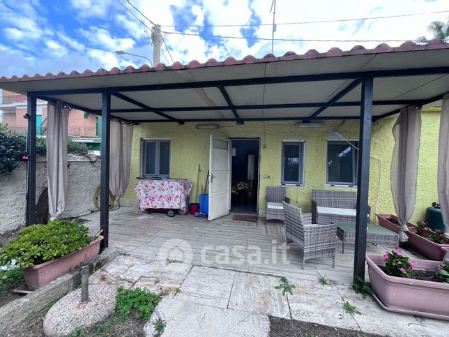 Casa indipendente in residenziale in Via Belvedere