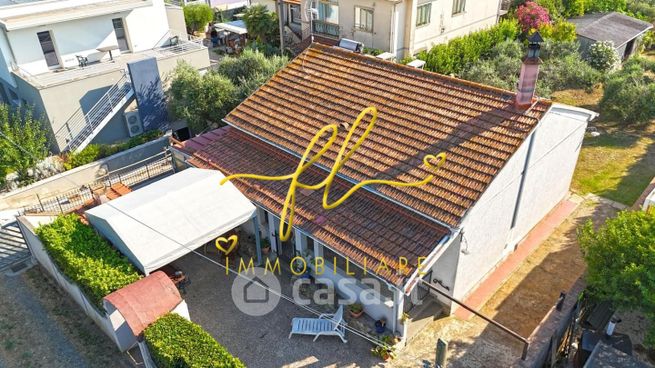 Villa in residenziale in Via Aurelia Sud 42