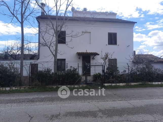 Casa indipendente in residenziale in Contrada Rotacupa