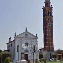 Box/posto auto in residenziale in Via Pia