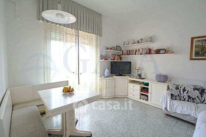 Appartamento in residenziale in Via Giosuè Carducci