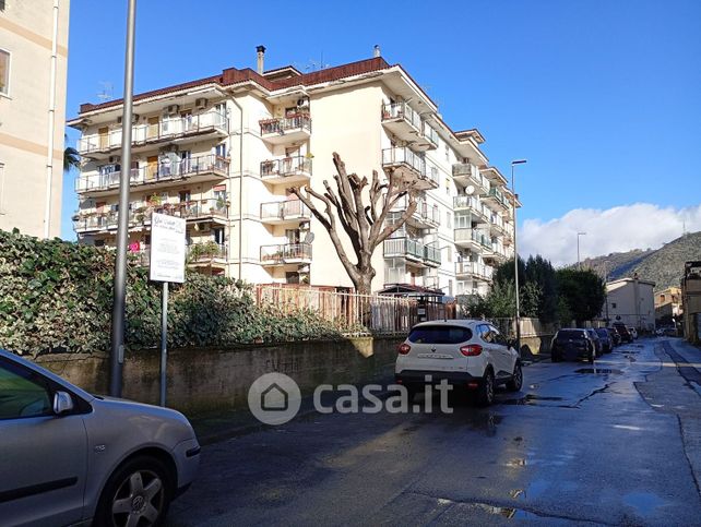Appartamento in residenziale in Via Ungari 7