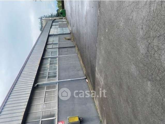 Capannone in commerciale in Via delle Selvette 96