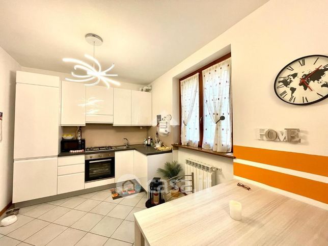 Appartamento in residenziale in Via U. Bellora 30