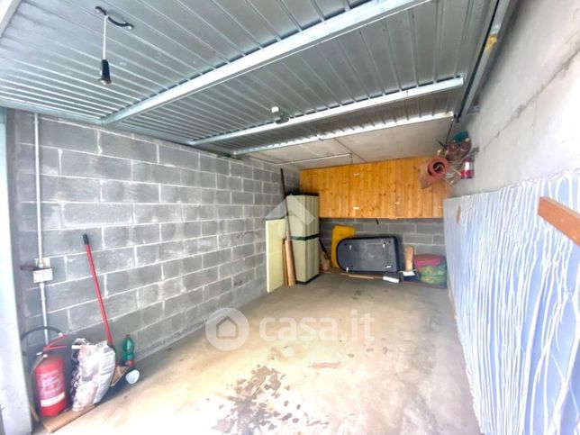 Garage/posto auto in residenziale in Via Gorizia 32