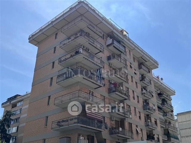 Appartamento in residenziale in Via Filomusi Guelfi