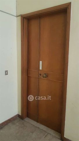 Ufficio in commerciale in Via San Faustino 49