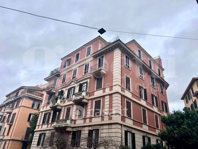 Appartamento in residenziale in Via Postumia 6