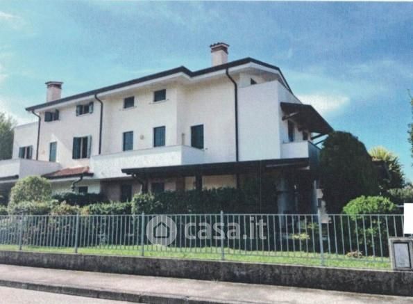 Casa indipendente in residenziale in Via Tintoretto 1