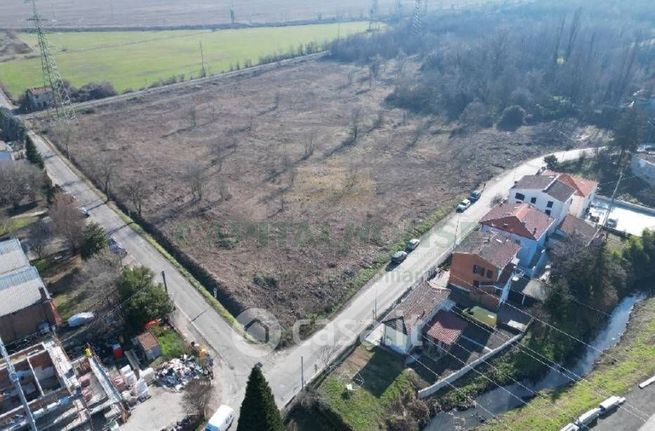 Terreno edificabile in residenziale in Strada Naviglio Alto