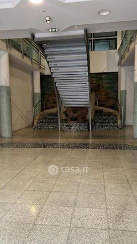 Ufficio in commerciale in Via Padula