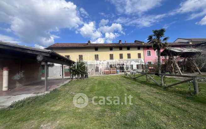 Rustico/casale in residenziale in Via Chiappa 53