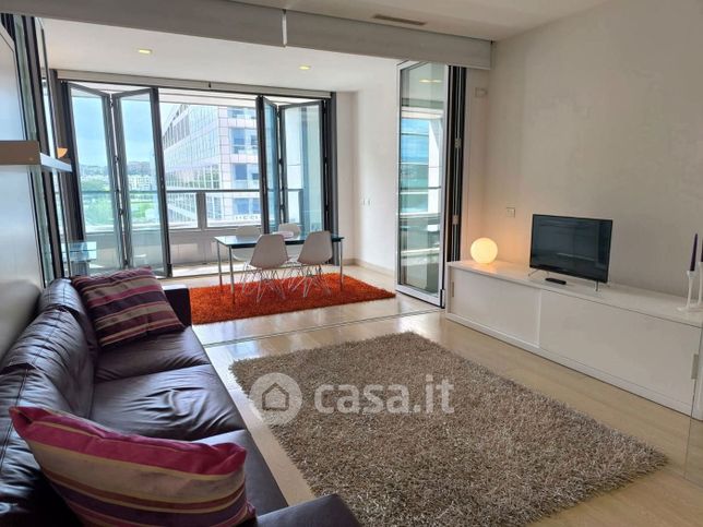 Appartamento in residenziale in Viale Giorgio Ribotta 21