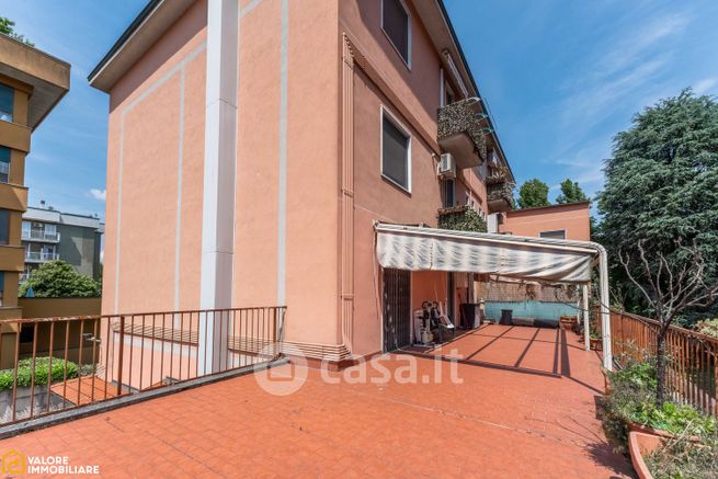 Appartamento in residenziale in Via Santa Caterina da Siena 14