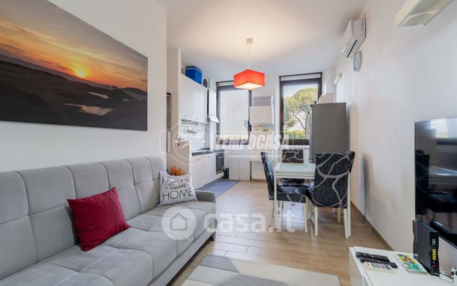 Appartamento in residenziale in Via Vinicio Cortese 147